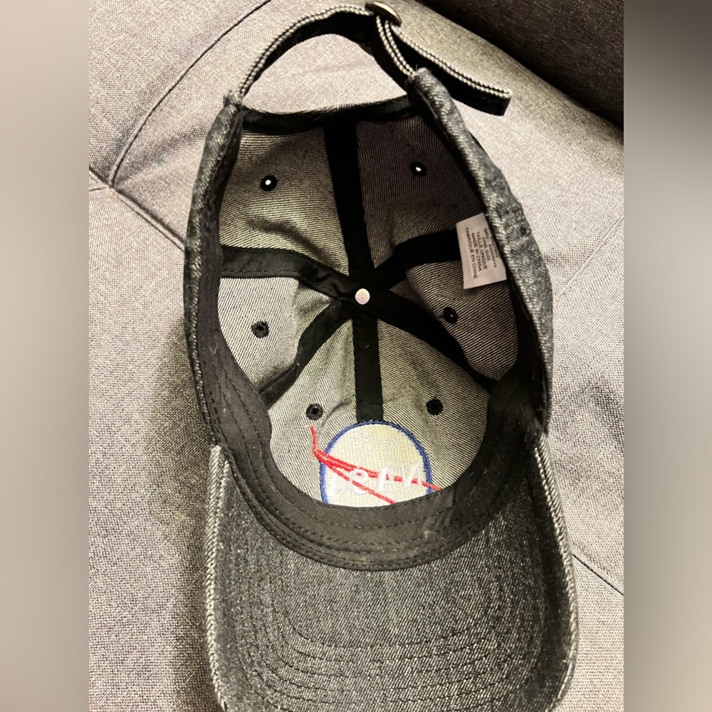 NASA Baseball Cap - Picture 2 of 3